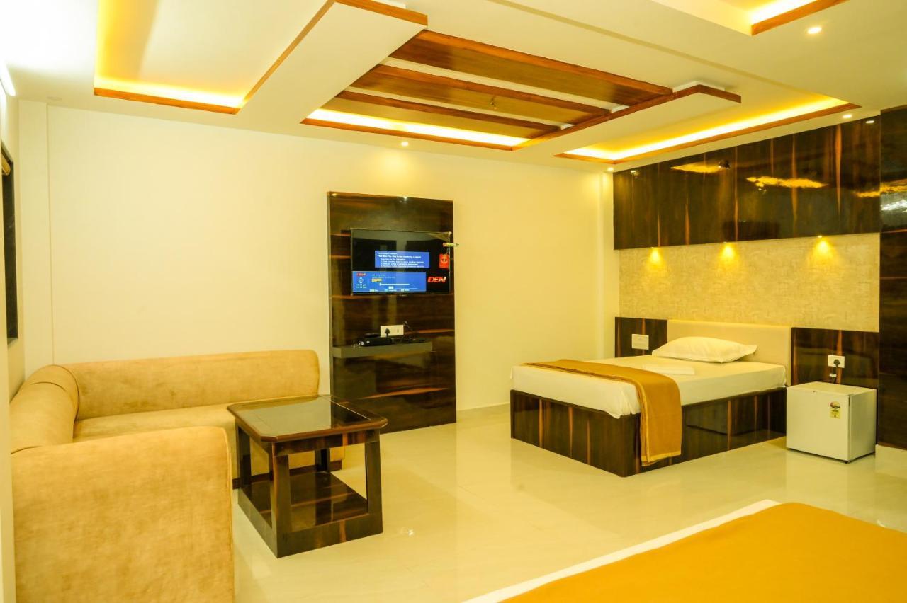 فندق S S Residency Padubidri المظهر الخارجي الصورة