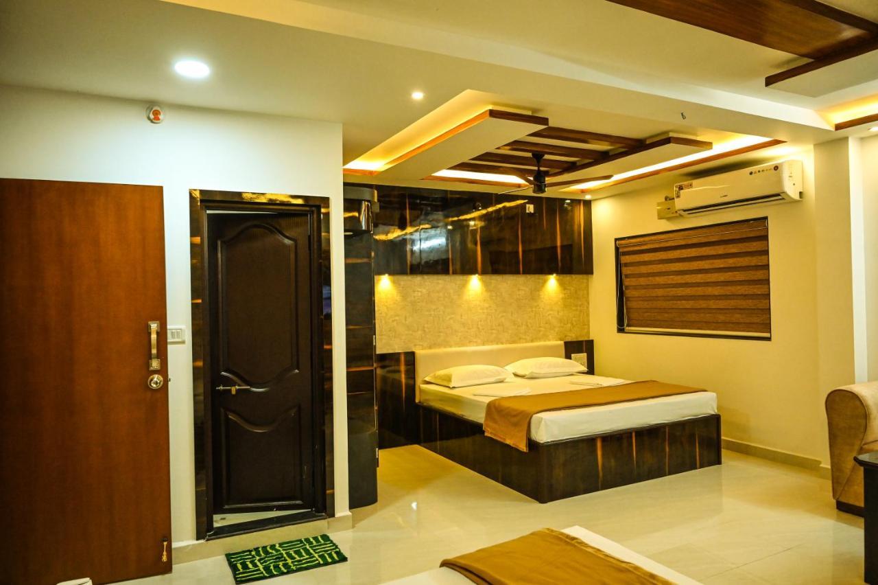فندق S S Residency Padubidri المظهر الخارجي الصورة