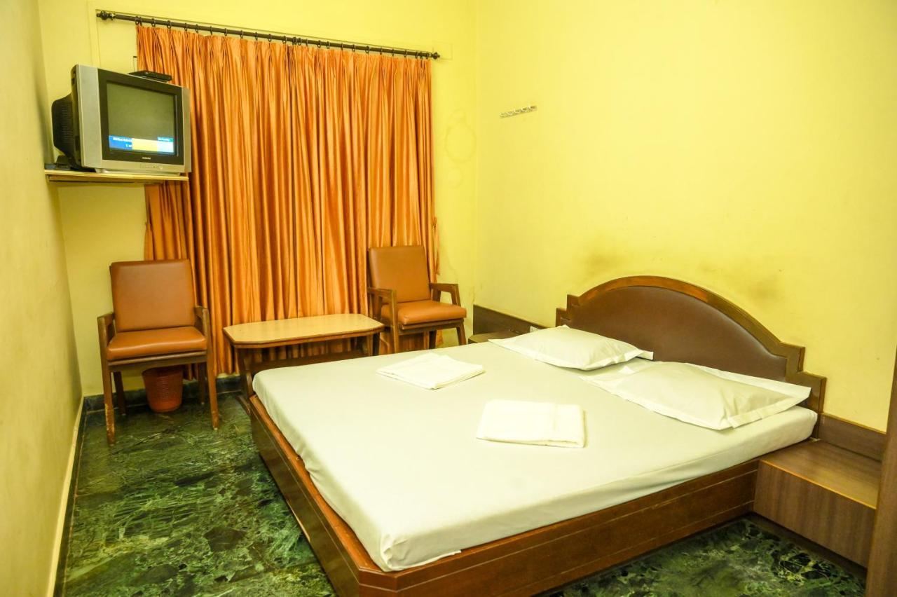 فندق S S Residency Padubidri المظهر الخارجي الصورة