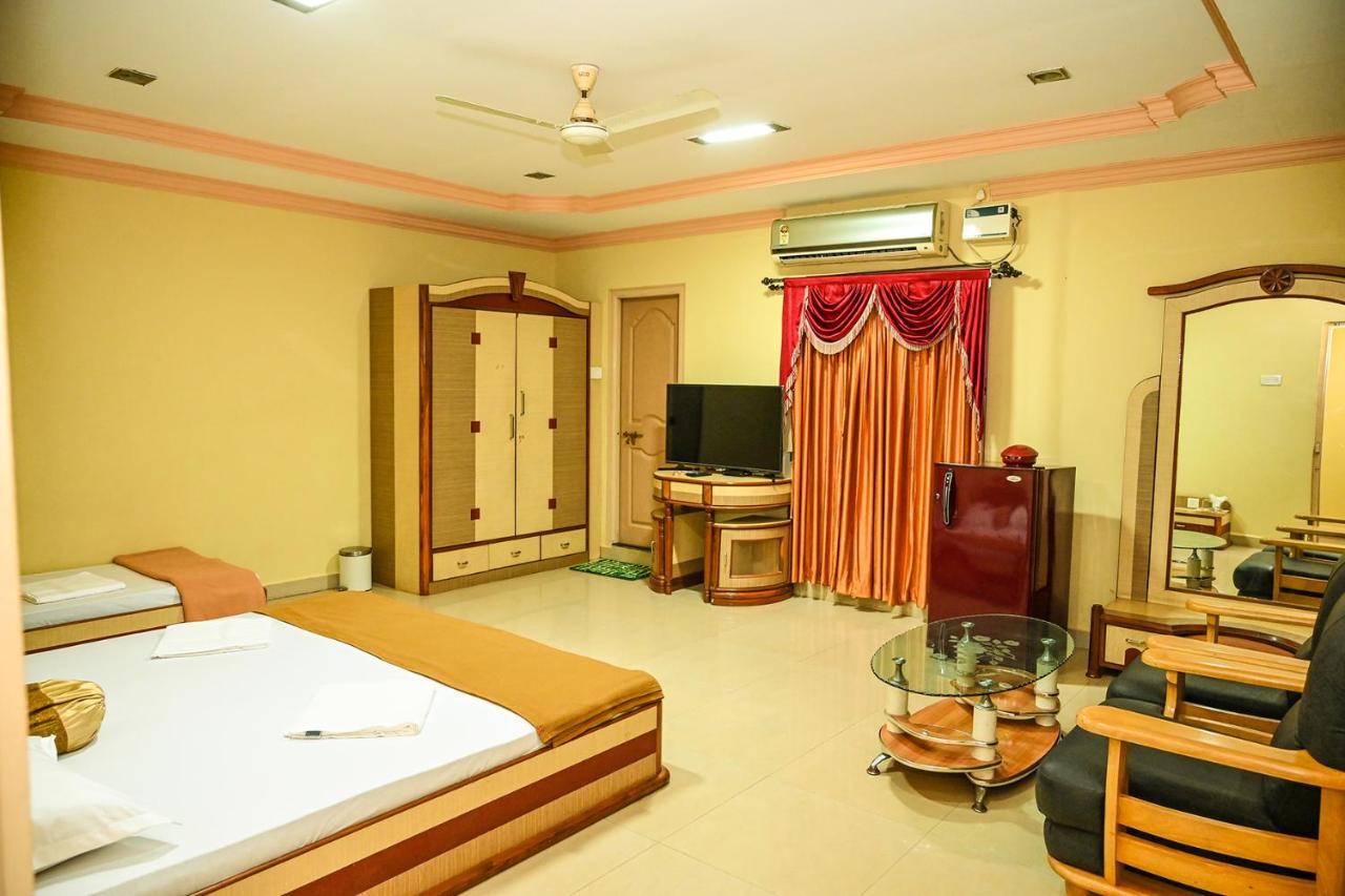 فندق S S Residency Padubidri المظهر الخارجي الصورة